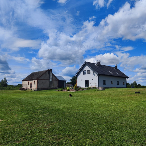 Dom Sprzedaż Knyki 22